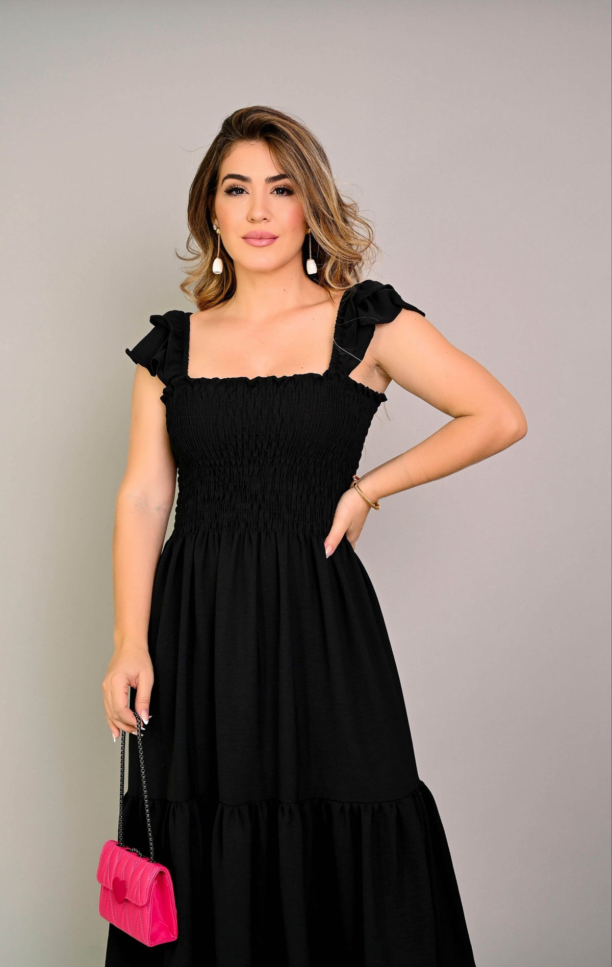 Vestido midi lastex preto - B66